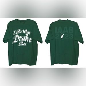 ISO ‘I like what Drake likes’ It’s all a blur tour merch